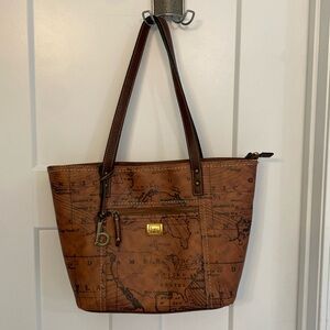 B.O.C. Map purse and wristlet with power bank